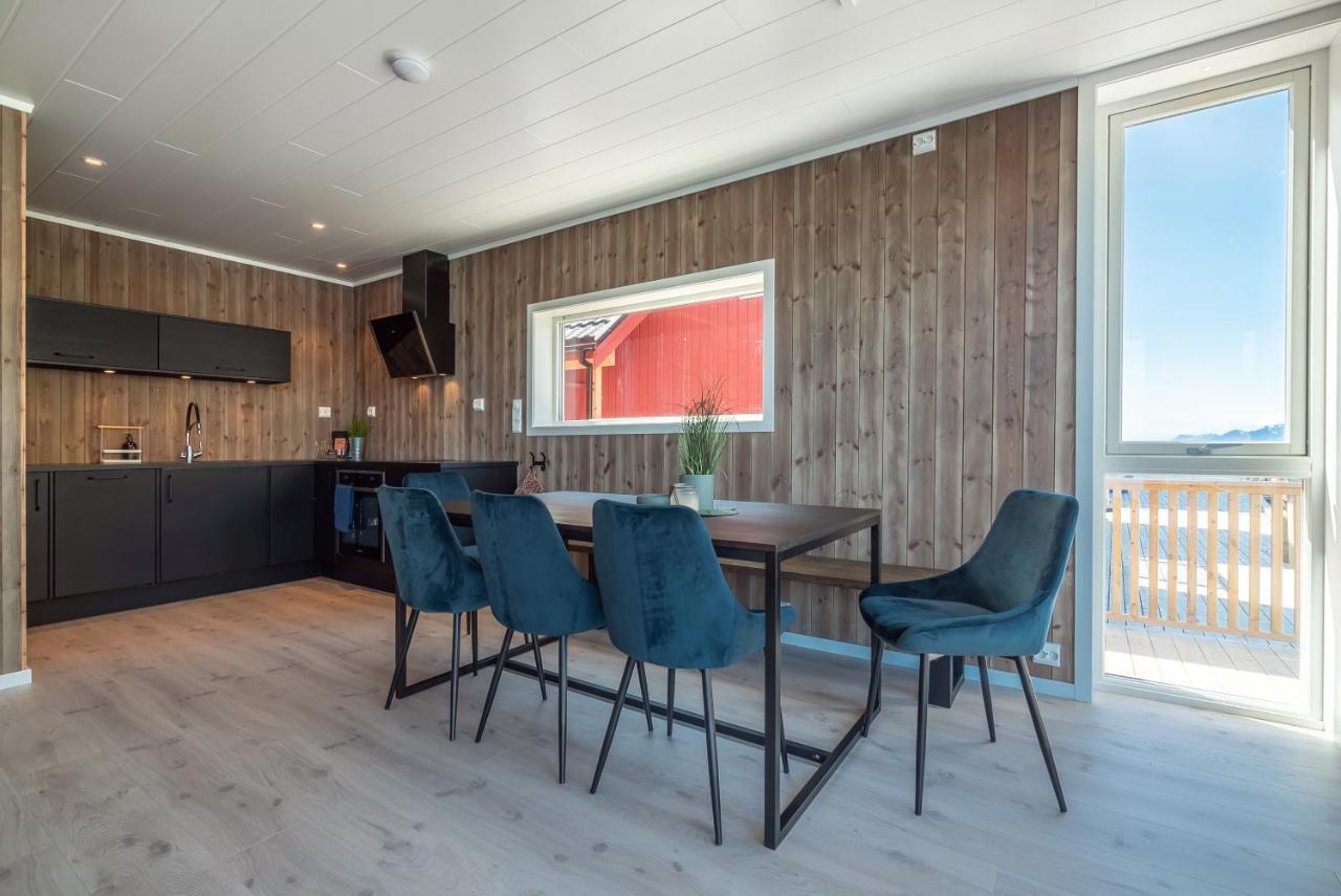 Seafront New Cabin In Lofoten Ballstad Exterior foto